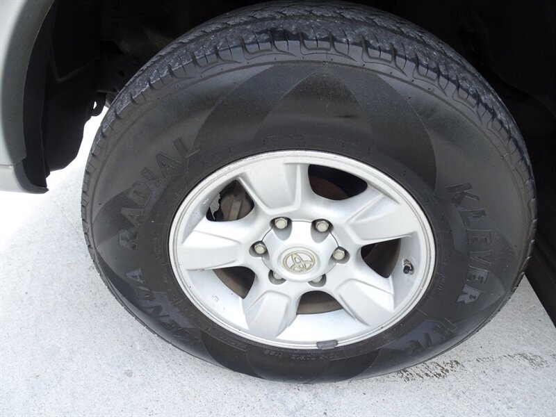 2006 Toyota Tundra Darrell Waltrip Edit 4L V8 Double Cab RWD - Photo 16 - Cincinnati, OH 45255