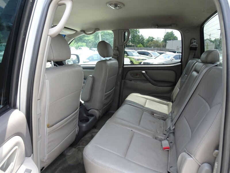 2006 Toyota Tundra Darrell Waltrip Edit 4L V8 Double Cab RWD - Photo 14 - Cincinnati, OH 45255