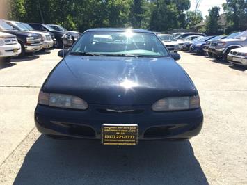 1995 Ford Thunderbird LX   - Photo 2 - Cincinnati, OH 45255