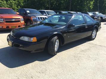 1995 Ford Thunderbird LX   - Photo 10 - Cincinnati, OH 45255