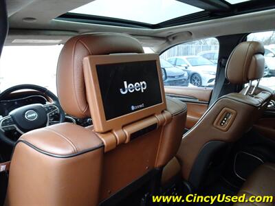 2015 Jeep Grand Cherokee Summit   - Photo 14 - Cincinnati, OH 45255