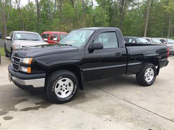 2006 Chevrolet Silverado 1500 LS   - Photo 3 - Cincinnati, OH 45255