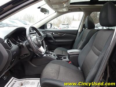 2018 Nissan Rogue SV   - Photo 11 - Cincinnati, OH 45255