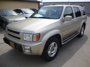 2000 INFINITI QX4   - Photo 3 - Cincinnati, OH 45255