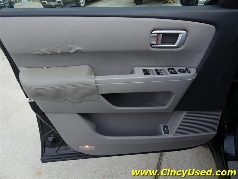 2010 Honda Pilot EX-L - Photo 32 - Cincinnati, OH 45255