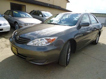 2004 Toyota Camry LE   - Photo 11 - Cincinnati, OH 45255