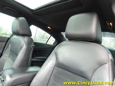 2011 Dodge Charger R/T Road and Track   - Photo 13 - Cincinnati, OH 45255