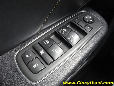 2011 Dodge Charger R/T Road and Track   - Photo 26 - Cincinnati, OH 45255