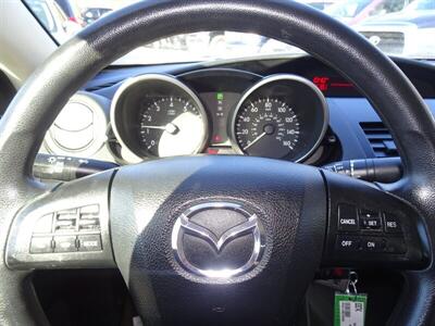 2011 Mazda Mazda3 i Touring  2.0L I4 FWD - Photo 34 - Cincinnati, OH 45255