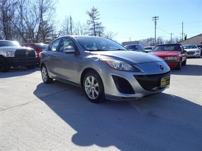 2011 Mazda Mazda3 i Touring  2.0L I4 FWD - Photo 2 - Cincinnati, OH 45255