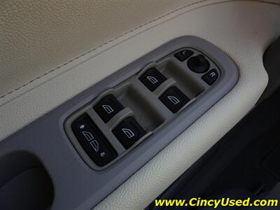 2008 Volvo C70 T5   - Photo 21 - Cincinnati, OH 45255