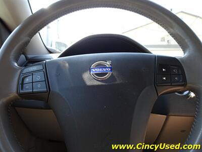 2008 Volvo C70 T5   - Photo 17 - Cincinnati, OH 45255