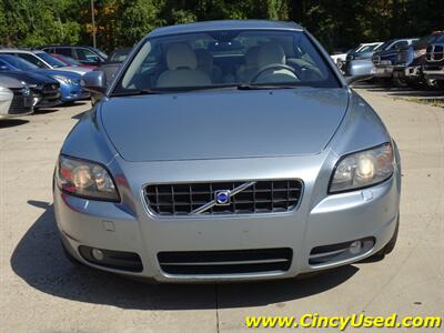 2008 Volvo C70 T5   - Photo 2 - Cincinnati, OH 45255