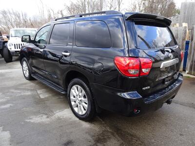 2008 Toyota Sequoia Platinum  5.7L V8 4X4 - Photo 8 - Cincinnati, OH 45255