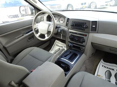 2005 Jeep Grand Cherokee Laredo   - Photo 14 - Cincinnati, OH 45255