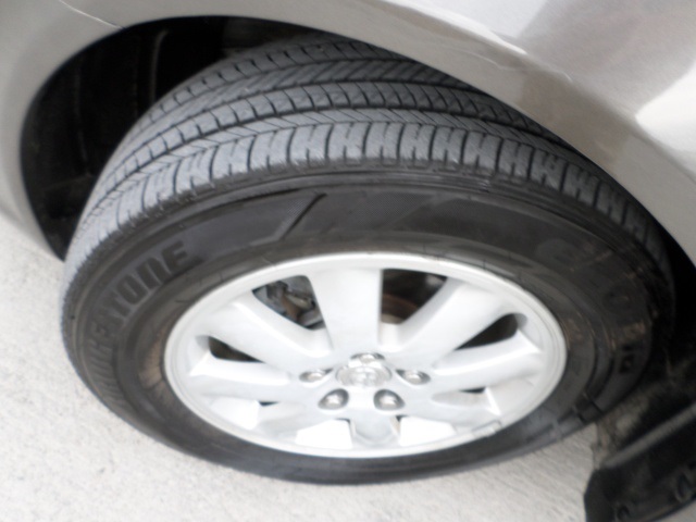 2002 Toyota Camry XLE - Photo 31 - Cincinnati, OH 45255