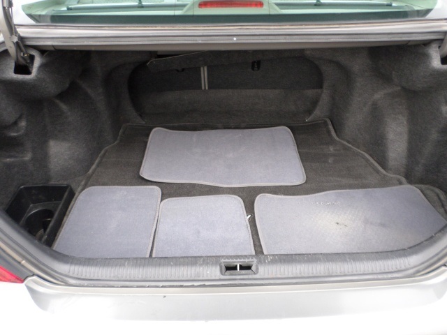 2002 Toyota Camry XLE - Photo 27 - Cincinnati, OH 45255