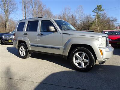 2009 Jeep Liberty Limited  3.7L V6 4X4 - Photo 5 - Cincinnati, OH 45255