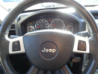 2009 Jeep Liberty Limited  3.7L V6 4X4 - Photo 22 - Cincinnati, OH 45255