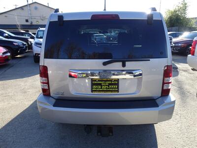 2009 Jeep Liberty Limited  3.7L V6 4X4 - Photo 7 - Cincinnati, OH 45255