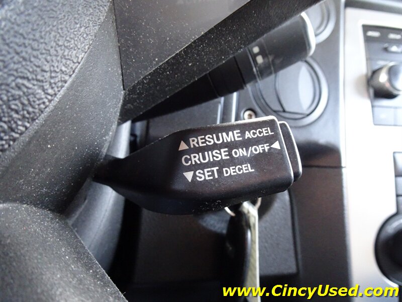 2008 Jeep Commander Sport - Photo 20 - Cincinnati, OH 45255