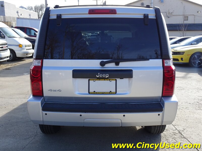 2008 Jeep Commander Sport - Photo 7 - Cincinnati, OH 45255