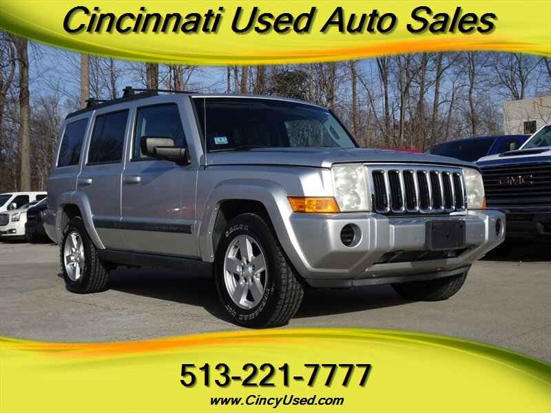 2008 Jeep Commander Sport   - Photo 1 - Cincinnati, OH 45255