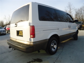 2000 Chevrolet Astro Vans   - Photo 13 - Cincinnati, OH 45255