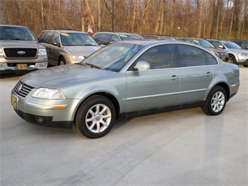 2004 Volkswagen Passat GLS   - Photo 3 - Cincinnati, OH 45255