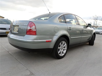 2004 Volkswagen Passat GLS   - Photo 13 - Cincinnati, OH 45255