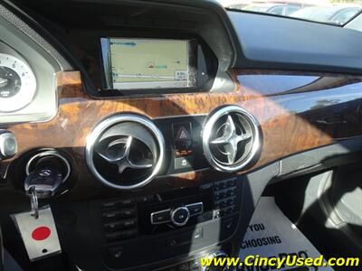 2015 Mercedes-Benz GLK 350 3.5L V6 4MATIC   - Photo 16 - Cincinnati, OH 45255