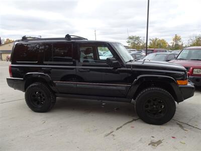 2007 Jeep Commander Sport  4.7L V8 4X4 - Photo 4 - Cincinnati, OH 45255