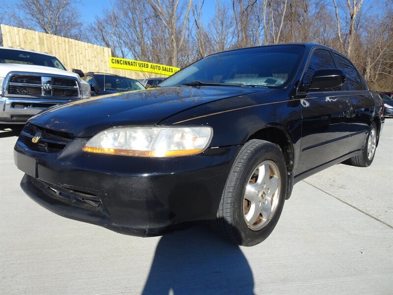 2000 Honda Accord EX V6 - Photo 8 - Cincinnati, OH 45255