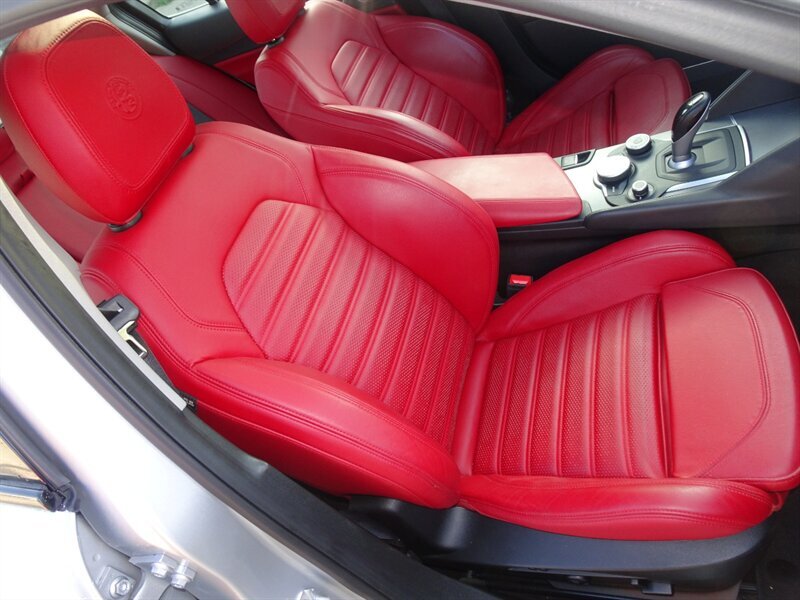 2017 Alfa Romeo Giulia Ti - Photo 15 - Cincinnati, OH 45255