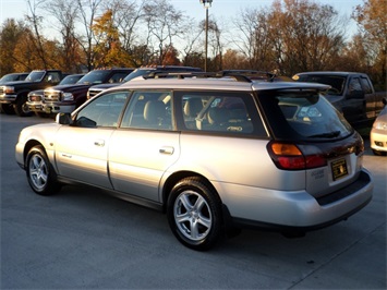 2004 Subaru Outback H6-3.0   - Photo 4 - Cincinnati, OH 45255