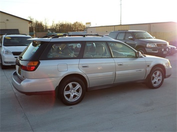 2004 Subaru Outback H6-3.0   - Photo 6 - Cincinnati, OH 45255