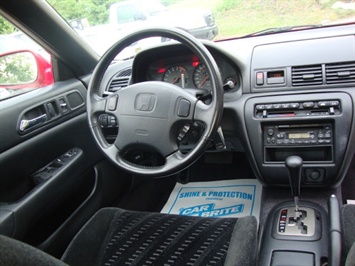 2001 Honda Prelude   - Photo 7 - Cincinnati, OH 45255