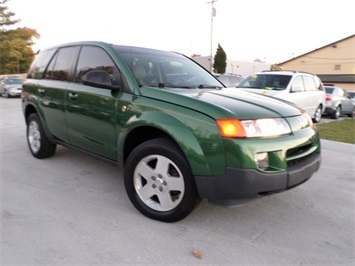 2004 Saturn Vue   - Photo 10 - Cincinnati, OH 45255