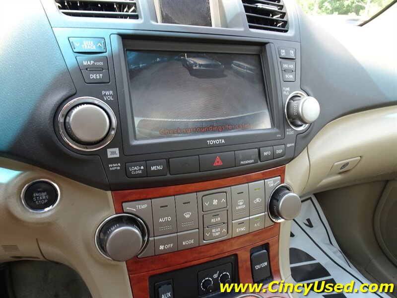 2010 Toyota Highlander Limited - Photo 19 - Cincinnati, OH 45255