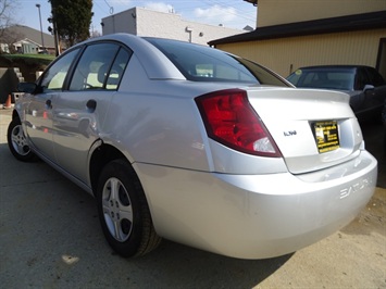 2004 Saturn Ion   - Photo 12 - Cincinnati, OH 45255