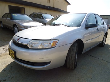 2004 Saturn Ion   - Photo 11 - Cincinnati, OH 45255