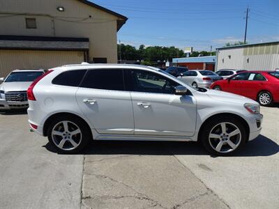 2013 Volvo XC60 T6  3.0L I6 Turbo AWD - Photo 2 - Cincinnati, OH 45255