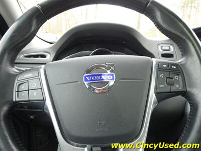 2016 Volvo XC70 T5 Premier   - Photo 20 - Cincinnati, OH 45255