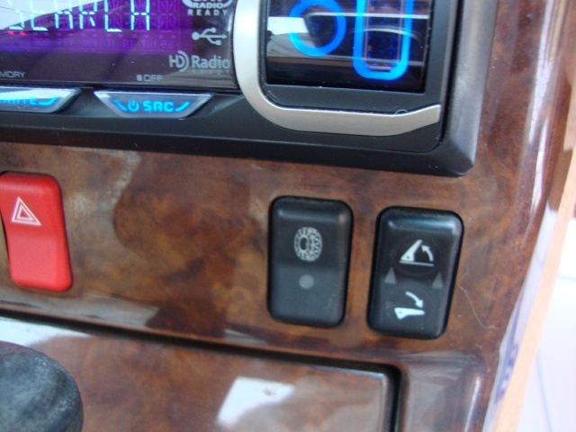 1992 MERCEDES BENZ 500SL - Photo 19 - Cincinnati, OH 45255