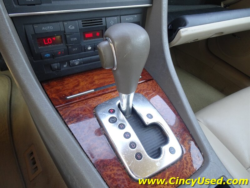 2004 Audi A4 3.0 - Photo 16 - Cincinnati, OH 45255