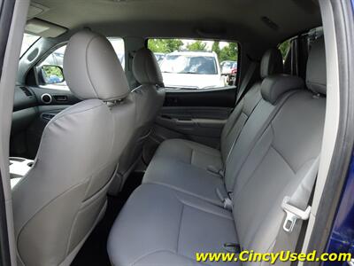 2015 Toyota Tacoma V6   - Photo 14 - Cincinnati, OH 45255