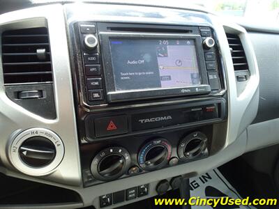 2015 Toyota Tacoma V6   - Photo 19 - Cincinnati, OH 45255