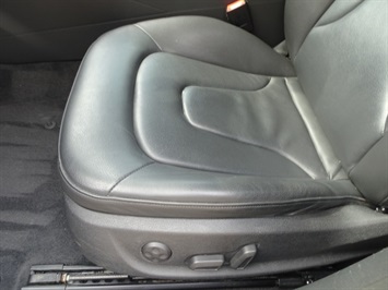 2011 Audi A4 2.0T quattro Premium - Photo 16 - Cincinnati, OH 45255