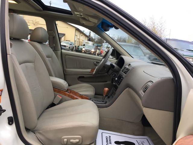 2002 INFINITI I35 Luxury - Photo 8 - Cincinnati, OH 45255