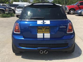 2008 MINI Cooper S   - Photo 5 - Cincinnati, OH 45255